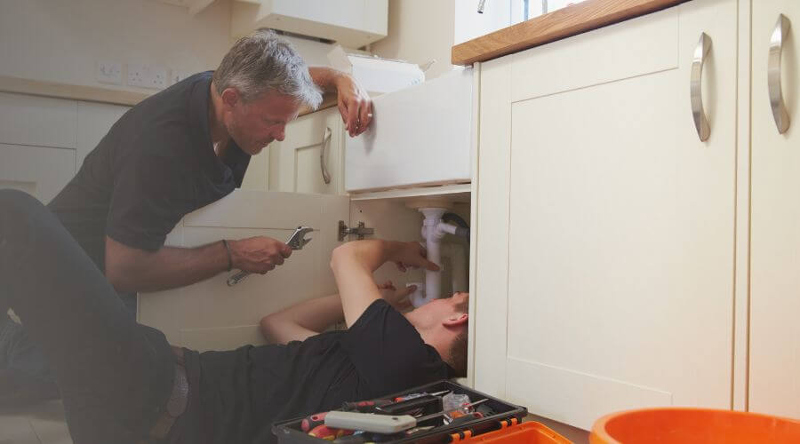 Professional sink repair in Lakewood, CA